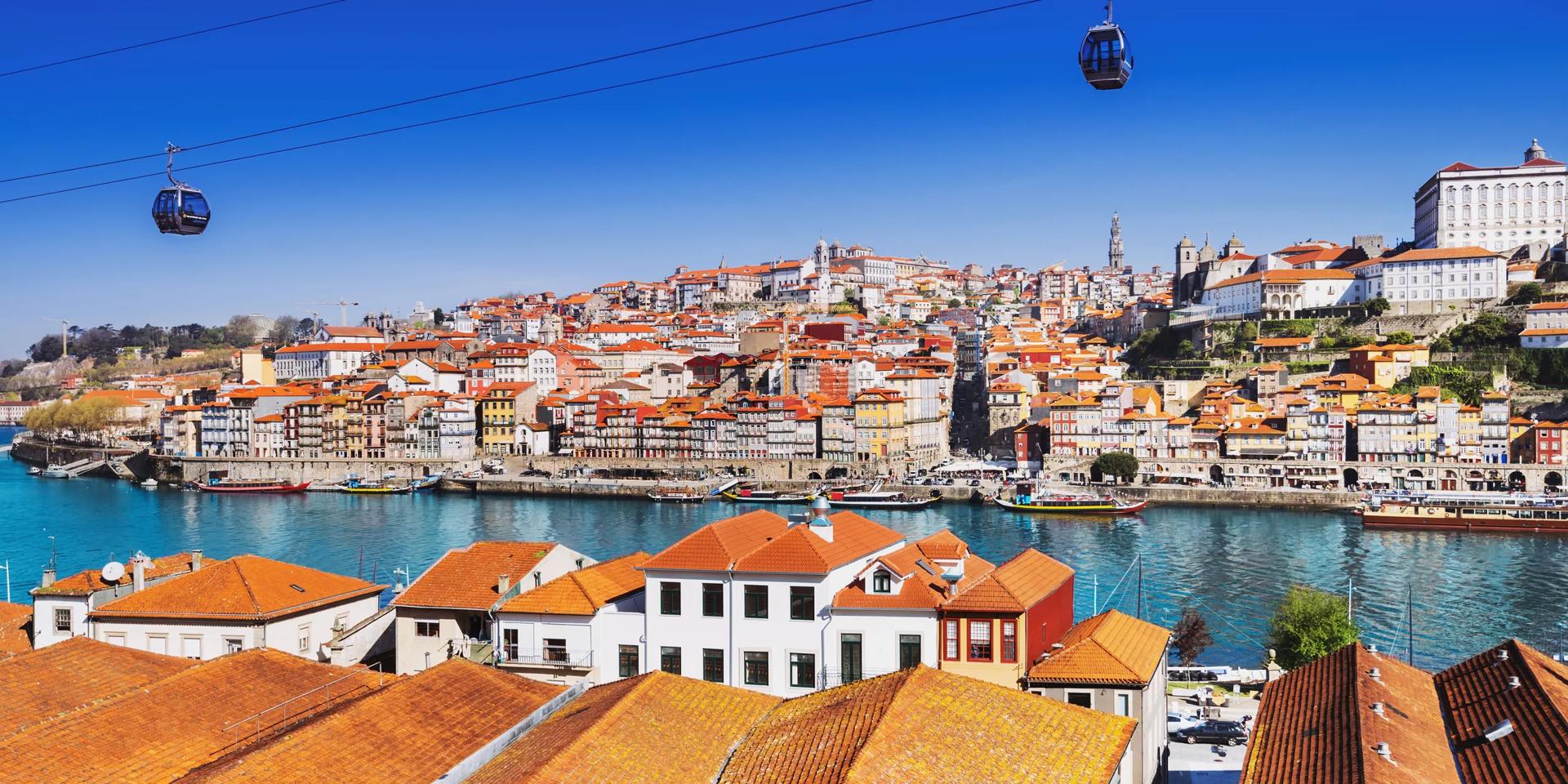 Vol Paris Porto pas cher dès €108 A/R Billets d’avion vols Porto Air France France