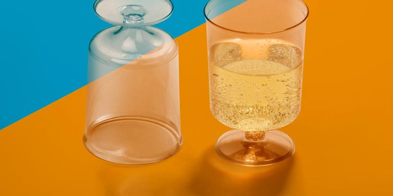 旅の乾杯はシャンパンから