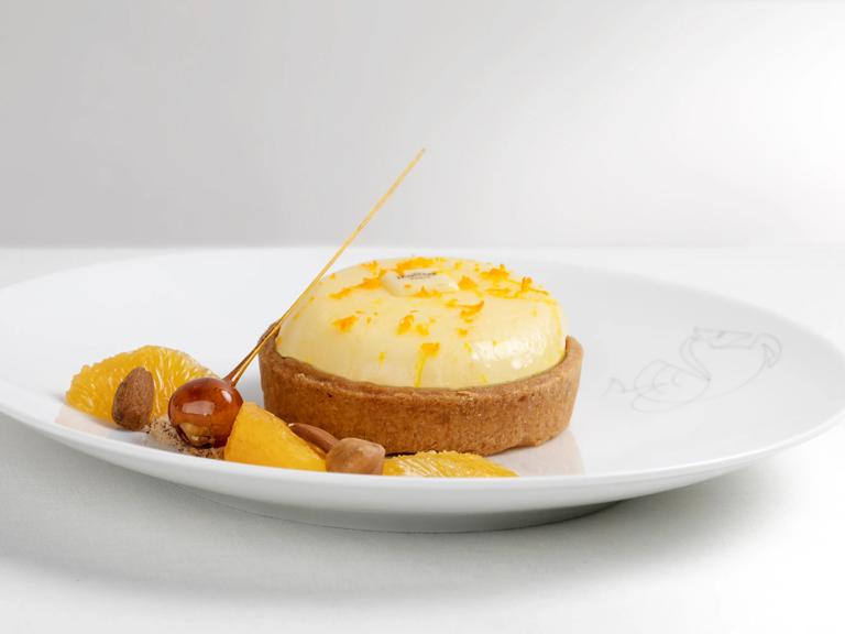 Lenôtre French cakes