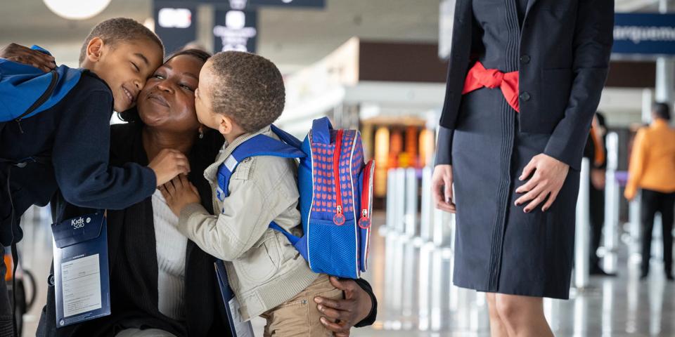 Children Traveling Alone Accompanied By Our Staff Air France