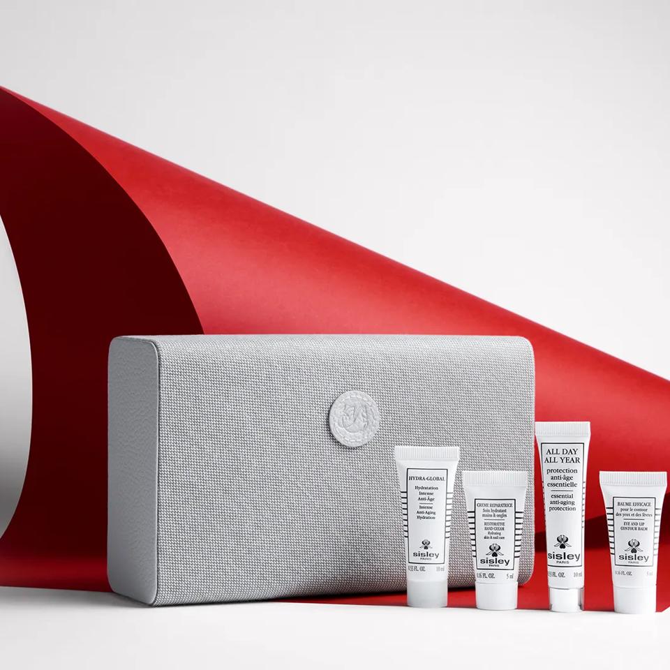 Trousse-la-premiere grise avec soins sisley