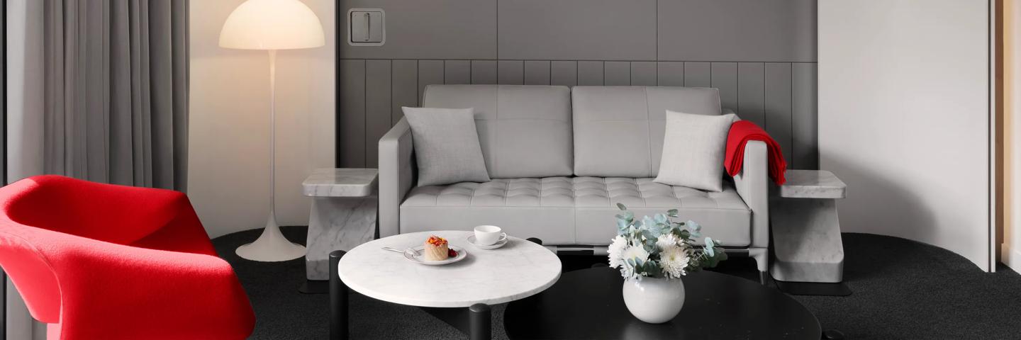 Suite-area-in-La-Premiere-lounge