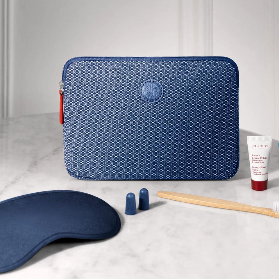 estuche clarins
