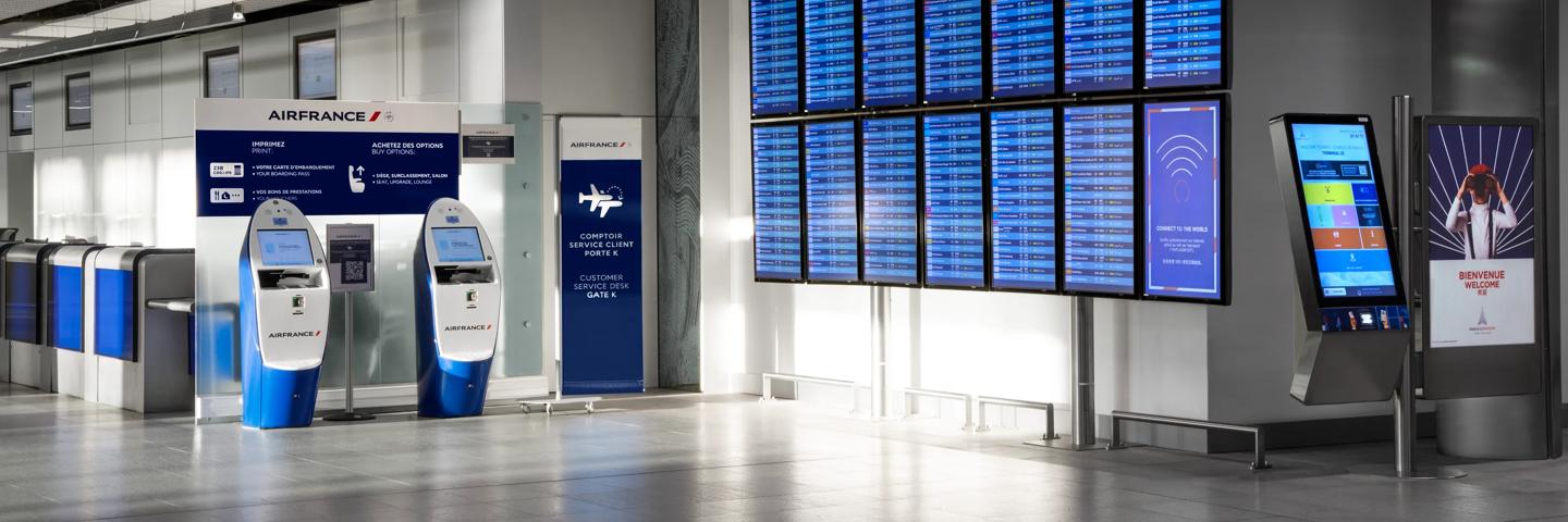 Airport-Transfer-Signage-CDG-ORY-Follow-The-Yellow